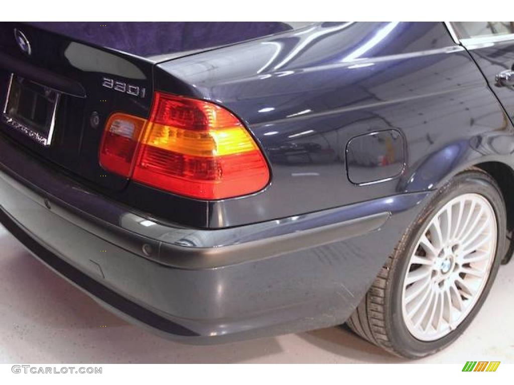 2003 3 Series 330i Sedan - Black Sapphire Metallic / Sand photo #50