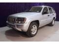 2004 Bright Silver Metallic Jeep Grand Cherokee Laredo  photo #2