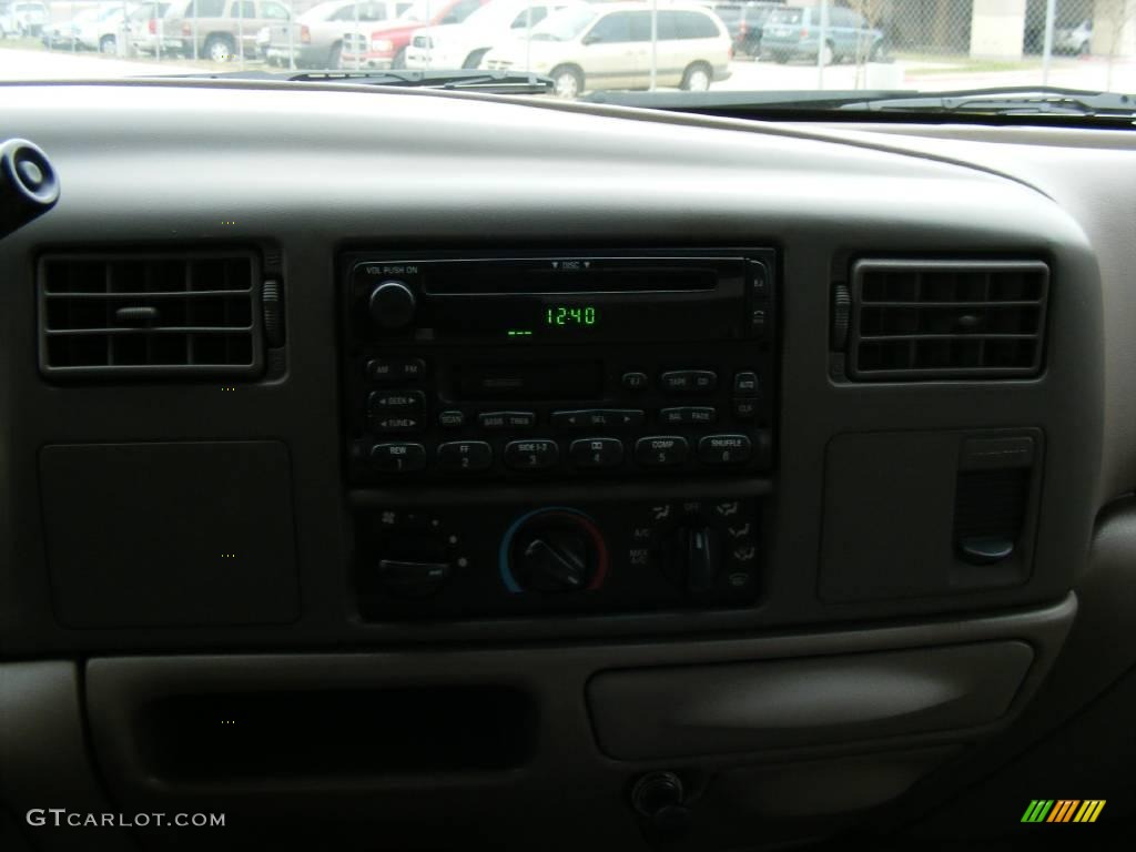 2000 F250 Super Duty XLT Crew Cab 4x4 - Deep Wedgewood Blue Metallic / Medium Parchment photo #38