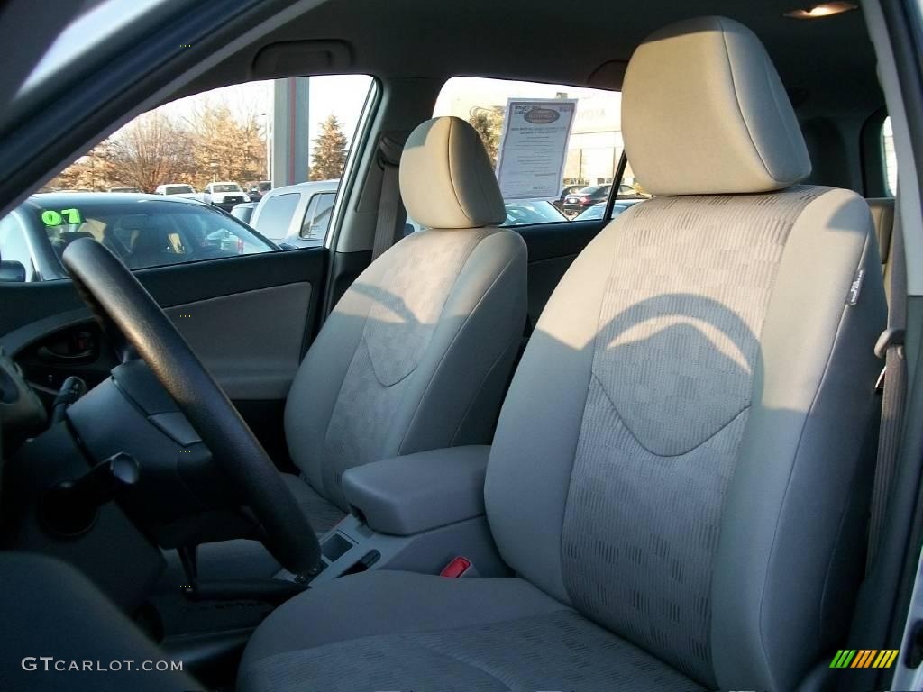 2009 RAV4 4WD - Classic Silver Metallic / Ash Gray photo #8