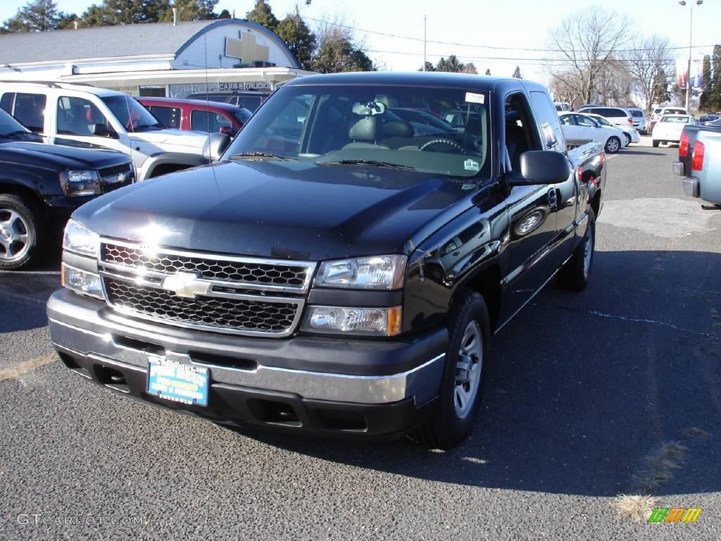 2006 Silverado 1500 Extended Cab - Black / Medium Gray photo #1