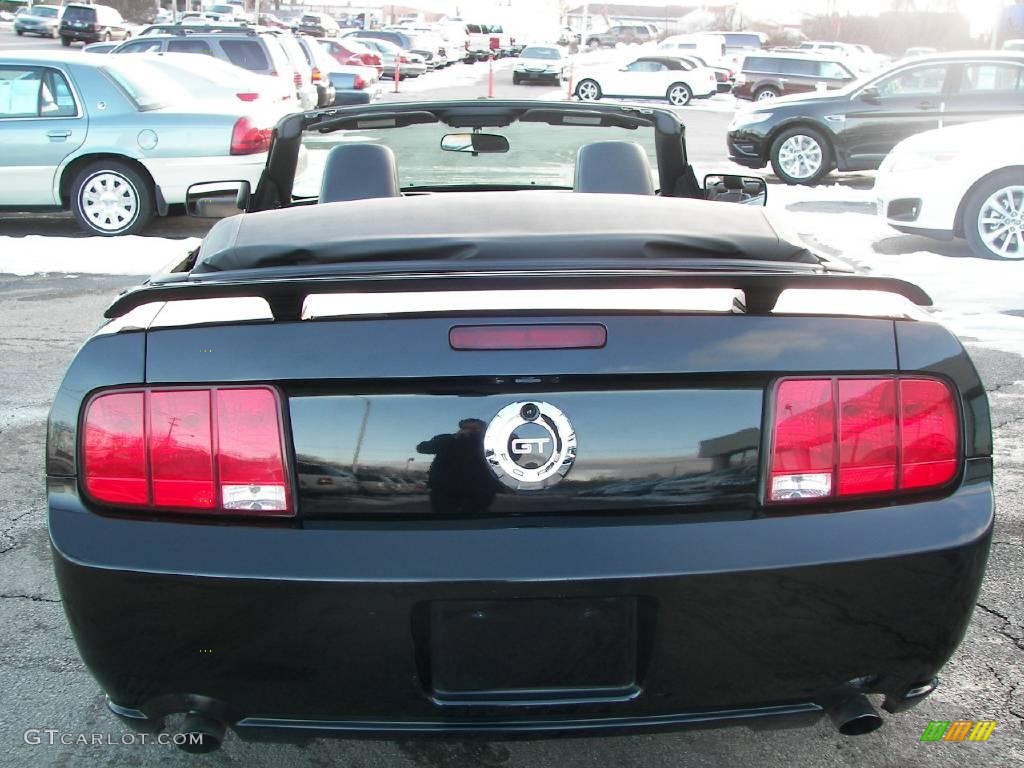 2006 Mustang GT Premium Convertible - Black / Dark Charcoal photo #26