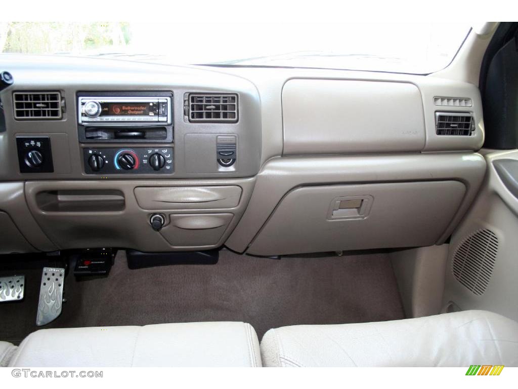 2000 F250 Super Duty Lariat Crew Cab 4x4 - Black / Medium Parchment photo #62