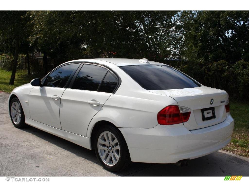 2006 3 Series 325i Sedan - Alpine White / Beige photo #7