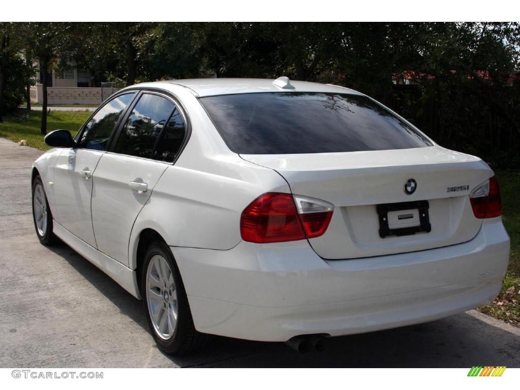 2006 3 Series 325i Sedan - Alpine White / Beige photo #8