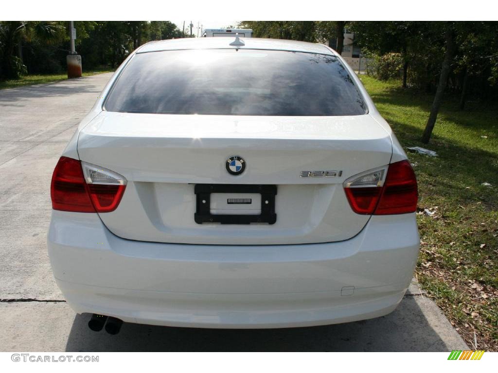 2006 3 Series 325i Sedan - Alpine White / Beige photo #9