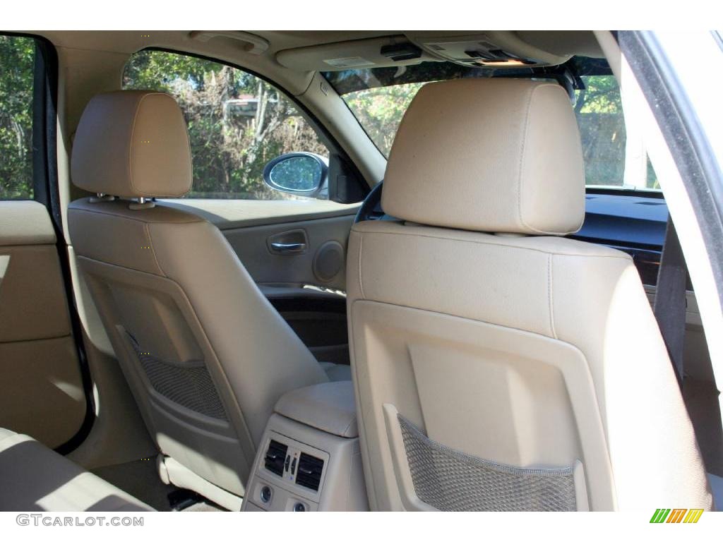 2006 3 Series 325i Sedan - Alpine White / Beige photo #52