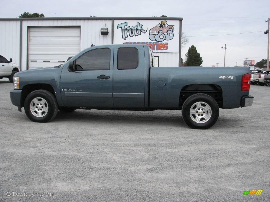 2008 Silverado 1500 LT Extended Cab 4x4 - Blue Granite Metallic / Light Titanium/Ebony Accents photo #3