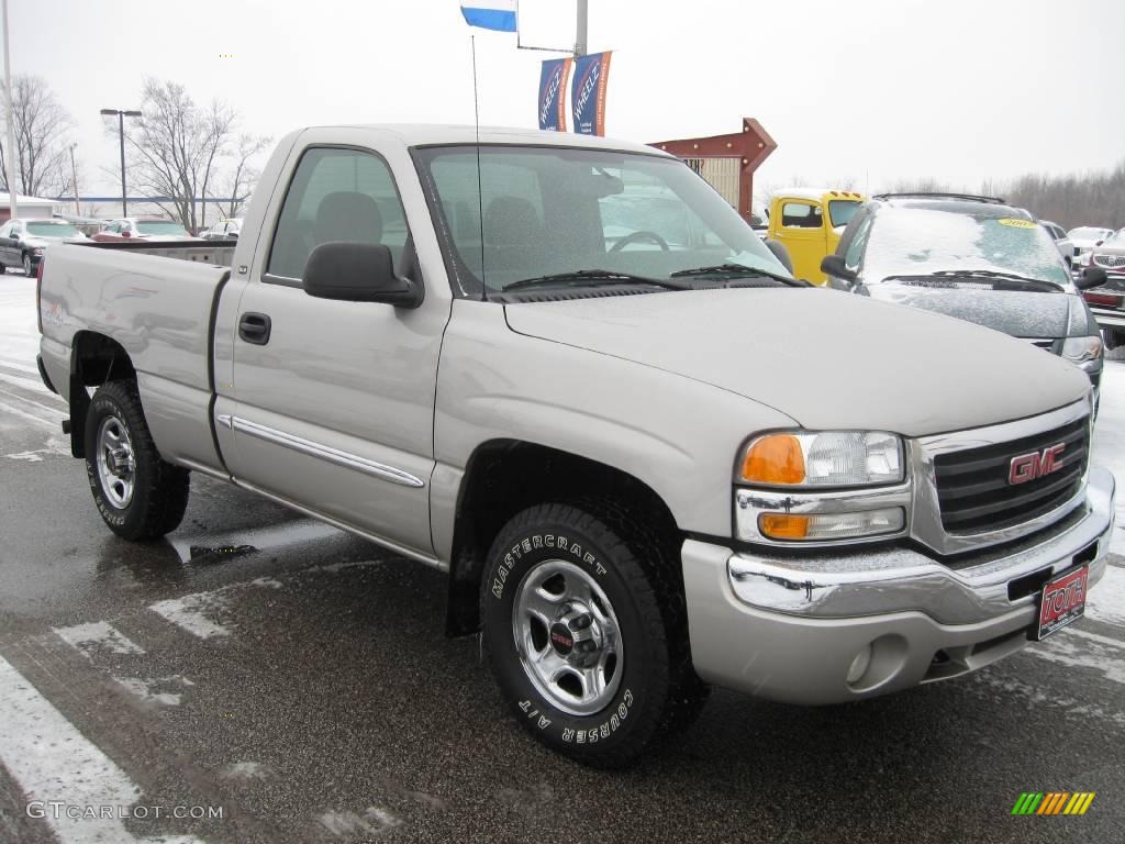 2004 Sierra 1500 Regular Cab 4x4 - Silver Birch Metallic / Dark Pewter photo #1