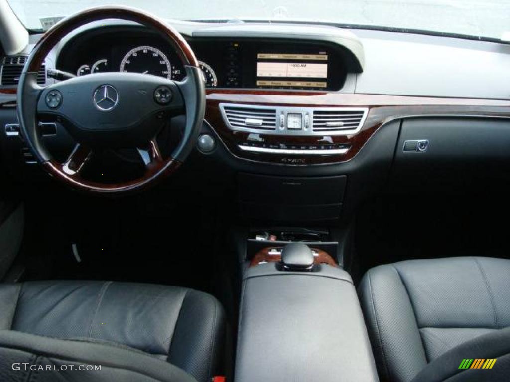 2008 S 550 4Matic Sedan - Black / Black photo #10