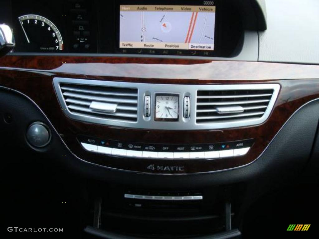 2008 S 550 4Matic Sedan - Black / Black photo #12
