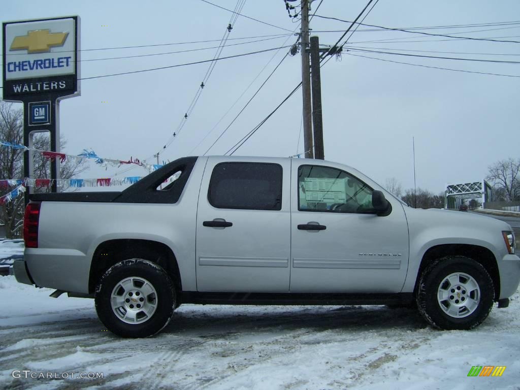 2010 Avalanche LS 4x4 - Sheer Silver Metallic / Ebony photo #1