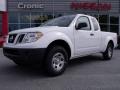 Avalanche White - Frontier XE King Cab Photo No. 1