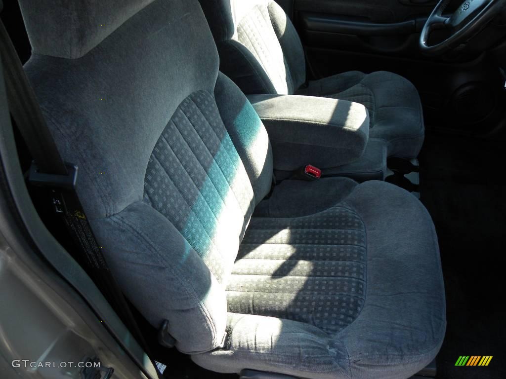 2001 S10 Extended Cab - Light Pewter Metallic / Graphite photo #6