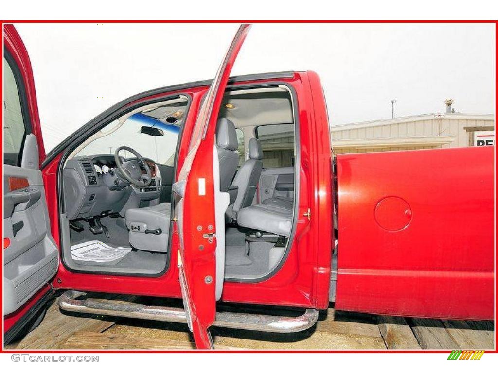 2007 Ram 2500 Laramie Quad Cab 4x4 - Inferno Red Crystal Pearl / Medium Slate Gray photo #18