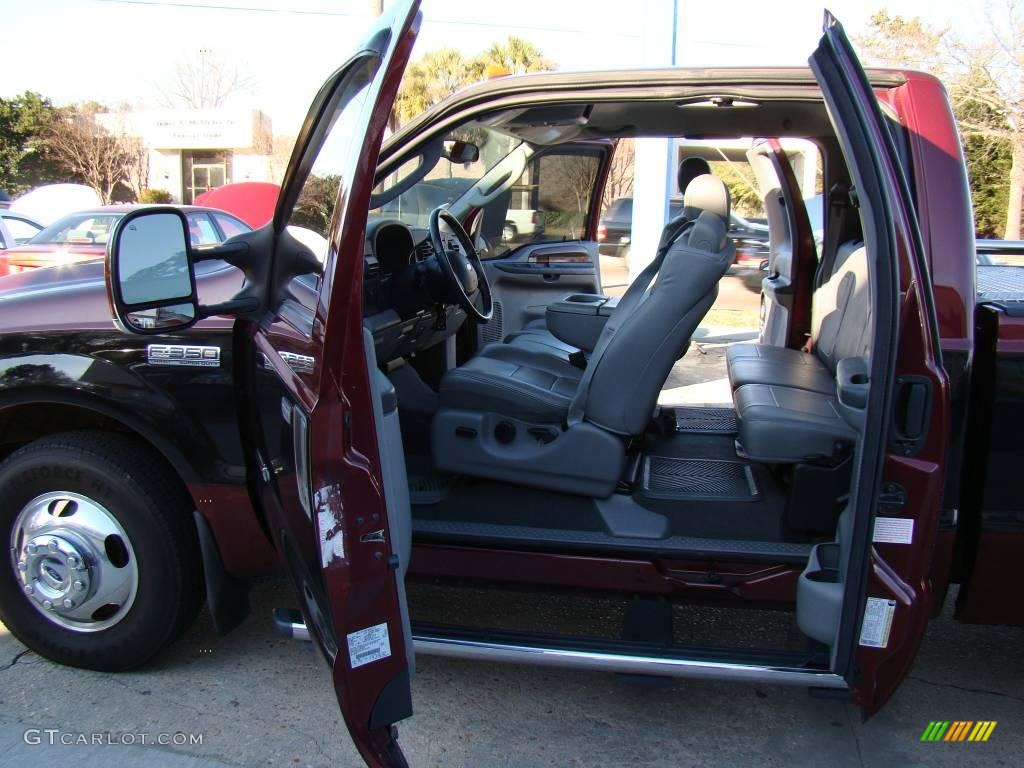 2005 F350 Super Duty Lariat SuperCab Dually - Dark Toreador Red Metallic / Medium Flint photo #15