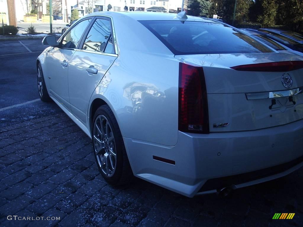 2009 CTS -V Sedan - White Diamond Tri-Coat / Ebony photo #4