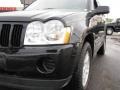 Black - Grand Cherokee Laredo 4x4 Photo No. 3