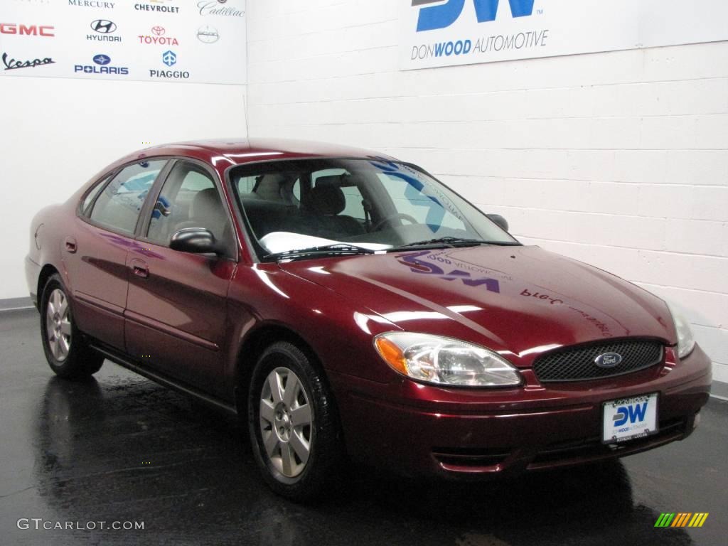 2004 Taurus LX Sedan - Merlot Metallic / Medium Graphite photo #1