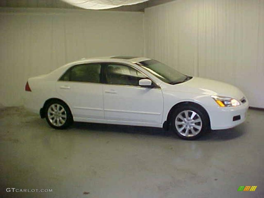 2007 Accord EX-L V6 Sedan - Taffeta White / Ivory photo #3