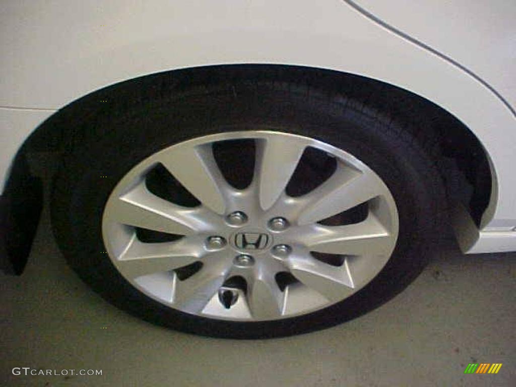 2007 Accord EX-L V6 Sedan - Taffeta White / Ivory photo #5