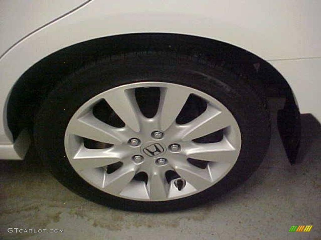 2007 Accord EX-L V6 Sedan - Taffeta White / Ivory photo #6