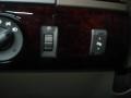 2005 Cashmere Tri Coat Lincoln Navigator Ultimate 4x4  photo #22