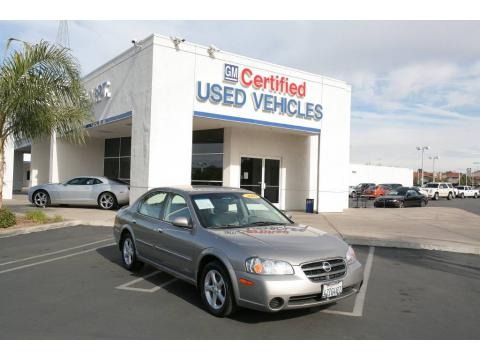 2003 Nissan Maxima GXE Data, Info and Specs