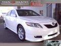Super White - Camry SE Photo No. 1