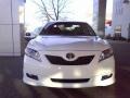 Super White - Camry SE Photo No. 2