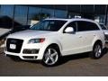 Calla White - Q7 3.0 TDI quattro Photo No. 2