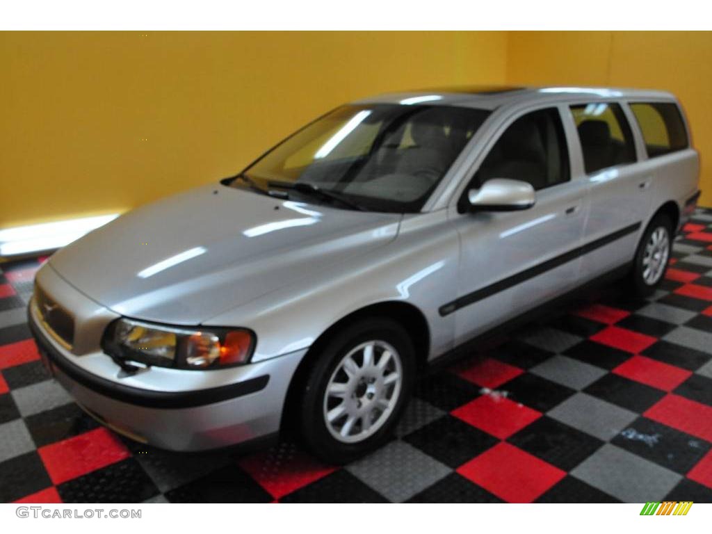 2003 V70 2.4 - Mystic Silver Metallic / Taupe photo #3