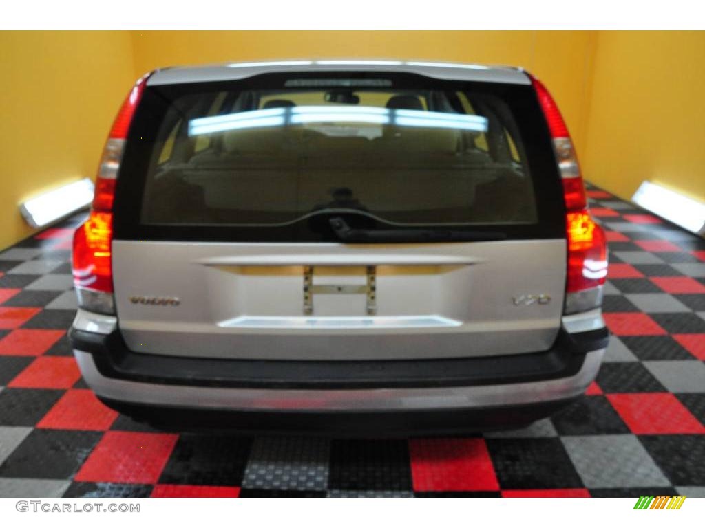 2003 V70 2.4 - Mystic Silver Metallic / Taupe photo #5