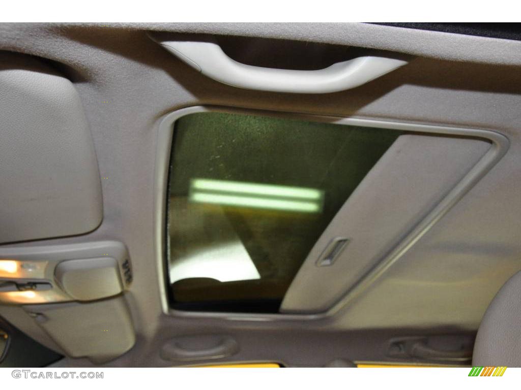 2003 V70 2.4 - Mystic Silver Metallic / Taupe photo #12
