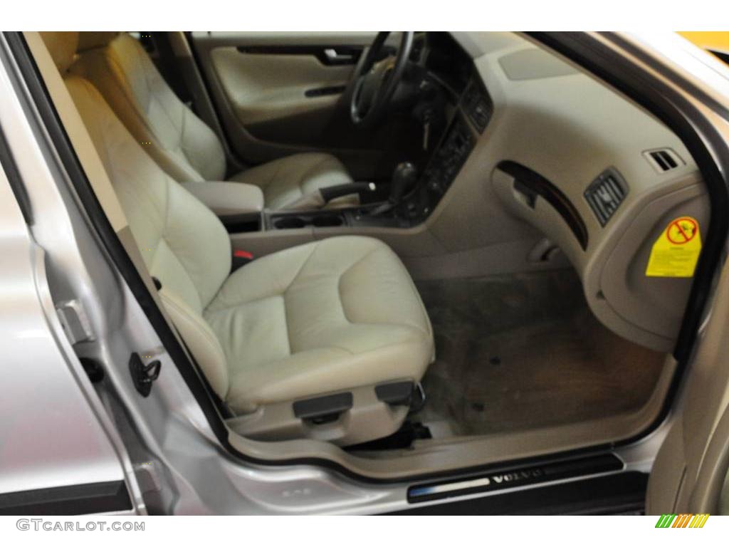 2003 V70 2.4 - Mystic Silver Metallic / Taupe photo #19