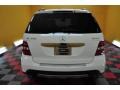 Arctic White - ML 350 4Matic Photo No. 5