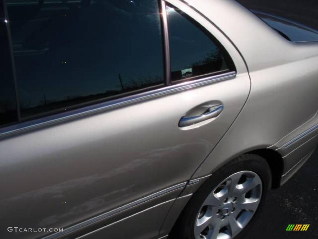 2005 C 240 Sedan - Pewter Silver Metallic / Black photo #9