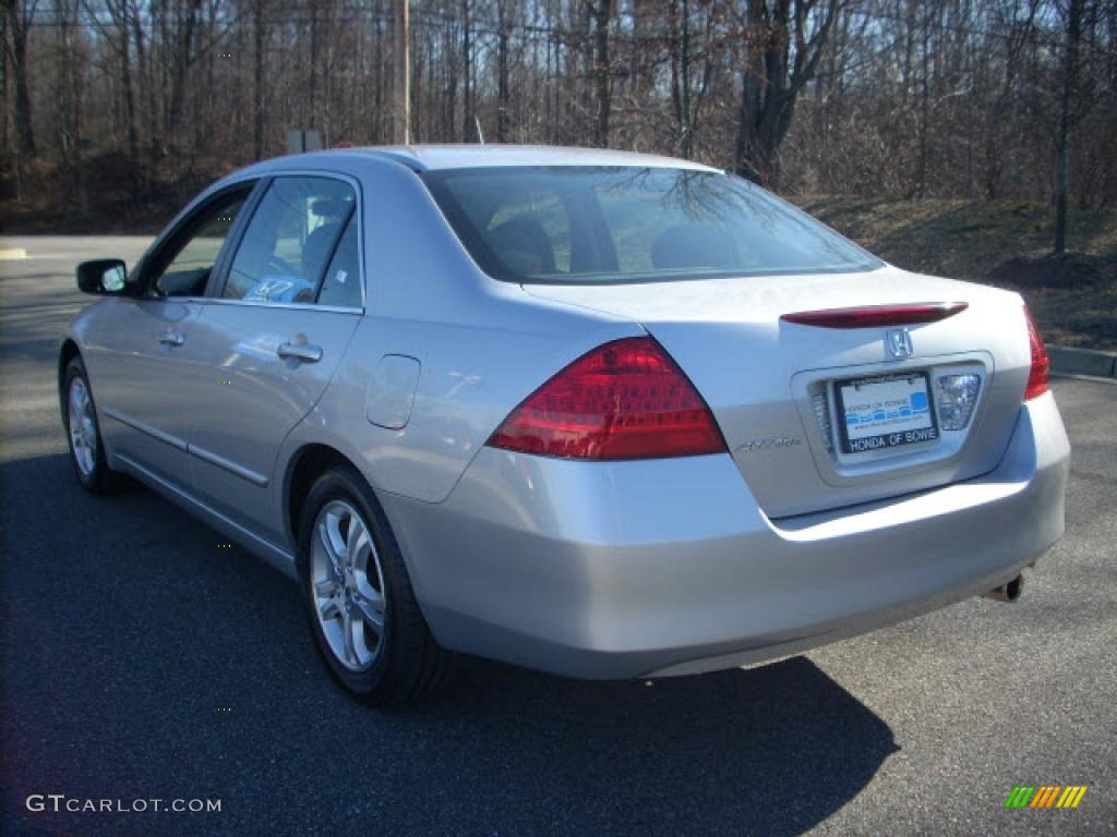 2006 Accord EX Sedan - Alabaster Silver Metallic / Black photo #5