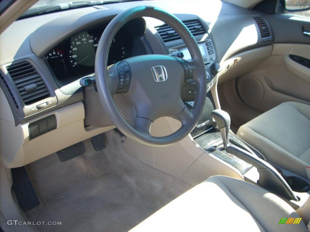 2006 Accord SE Sedan - Nighthawk Black Pearl / Ivory photo #11