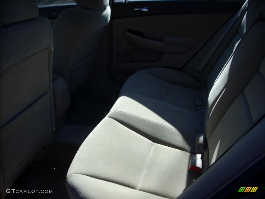 2006 Accord SE Sedan - Nighthawk Black Pearl / Ivory photo #12