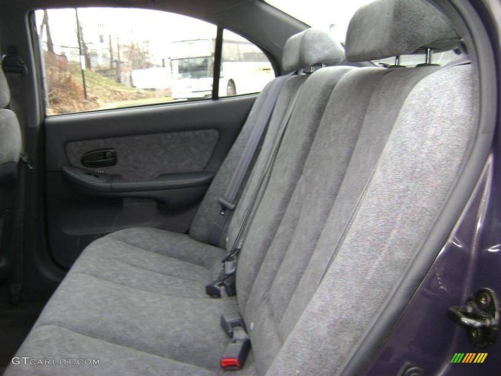 2002 Elantra GLS Sedan - Midnight Gray / Dark Gray photo #11