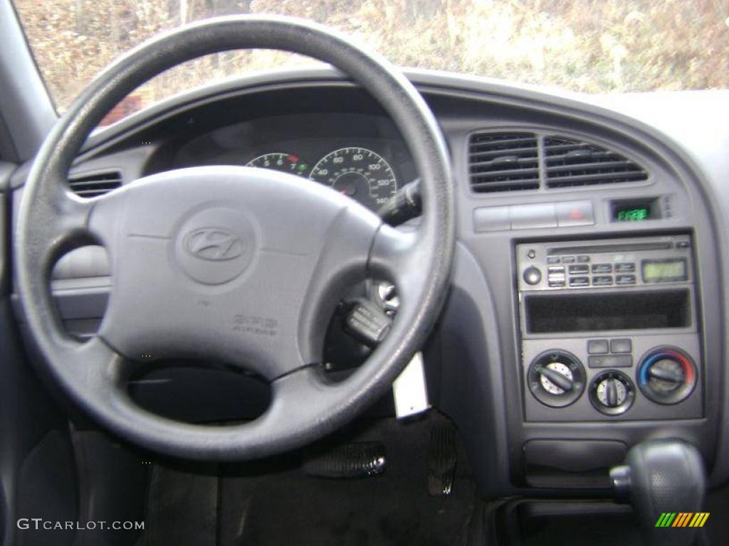 2002 Elantra GLS Sedan - Midnight Gray / Dark Gray photo #12
