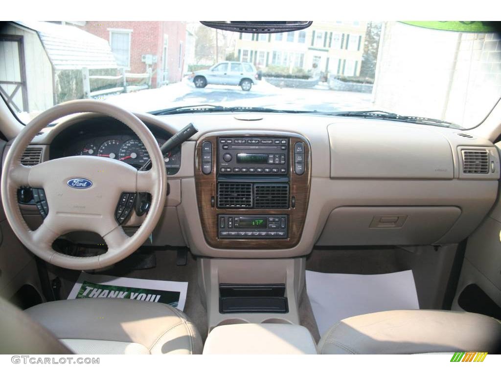 2003 Explorer Eddie Bauer 4x4 - True Blue Metallic / Medium Parchment Beige photo #25