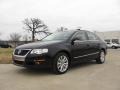 Deep Black - Passat Komfort Sedan Photo No. 1