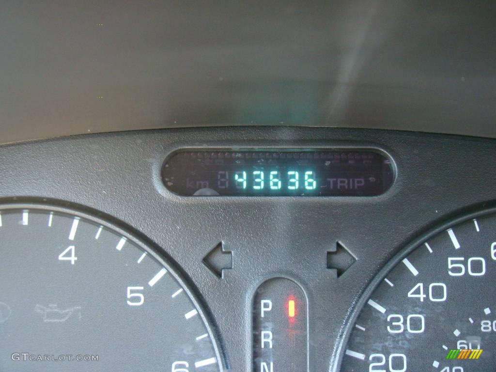 2003 Alero GLS Sedan - Sandstone Metallic / Neutral photo #25