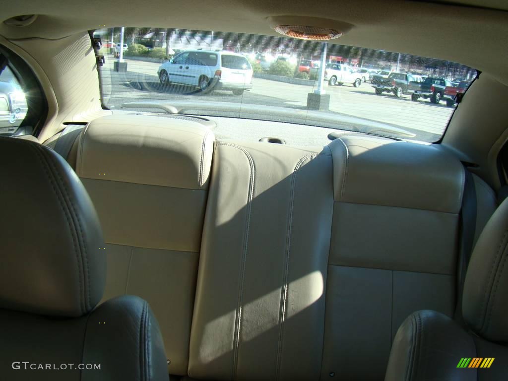 2003 Alero GLS Sedan - Sandstone Metallic / Neutral photo #36