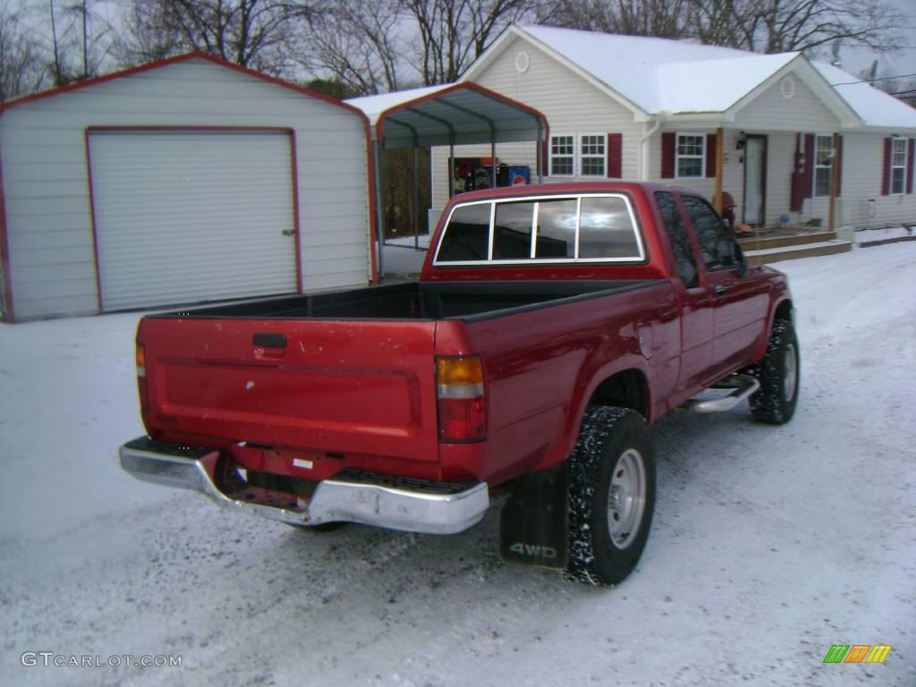 1993 Pickup Deluxe V6 Extended Cab - Garnet Red Pearl / Gray photo #5