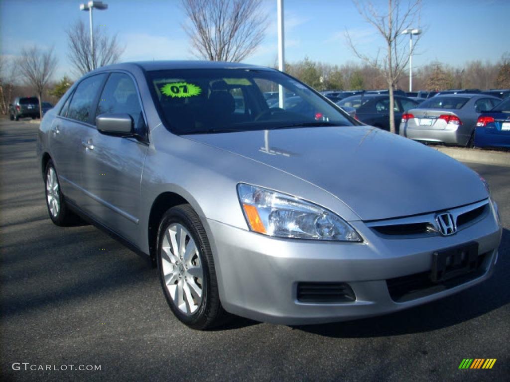 2007 Accord SE V6 Sedan - Alabaster Silver Metallic / Black photo #1