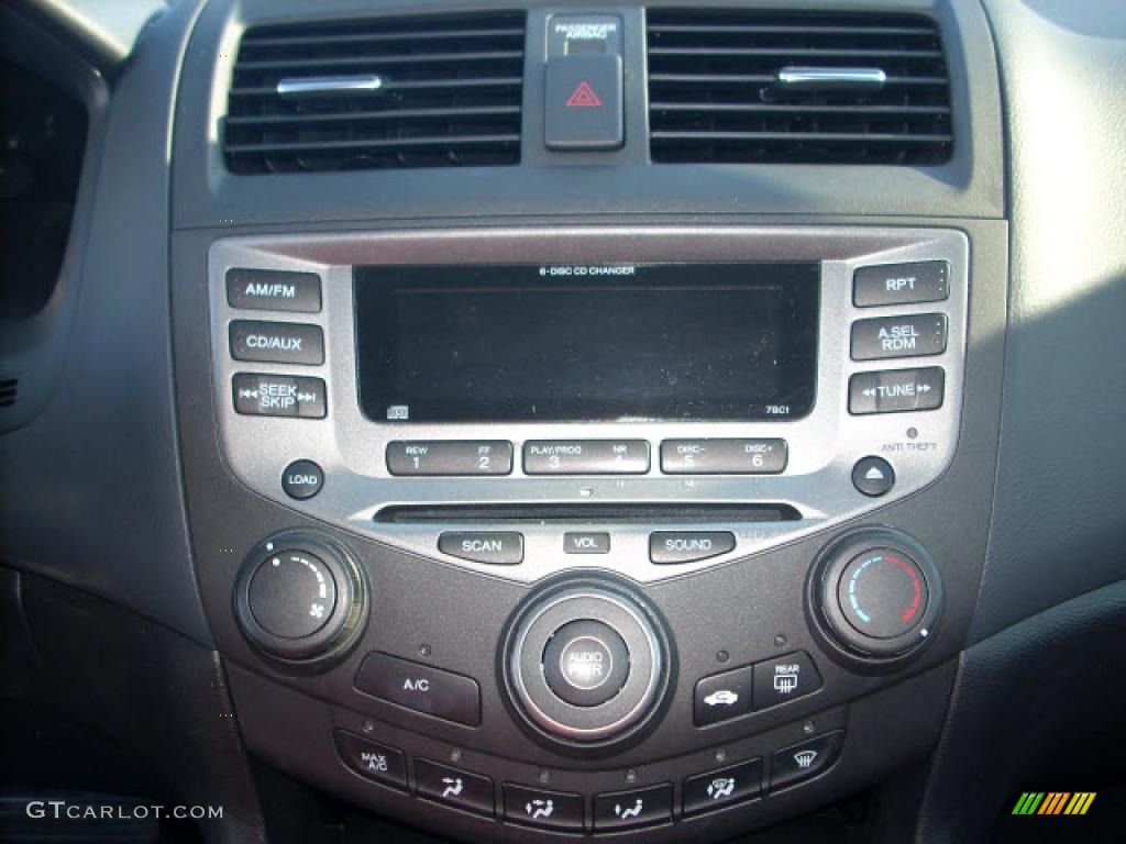 2007 Accord SE V6 Sedan - Alabaster Silver Metallic / Black photo #14