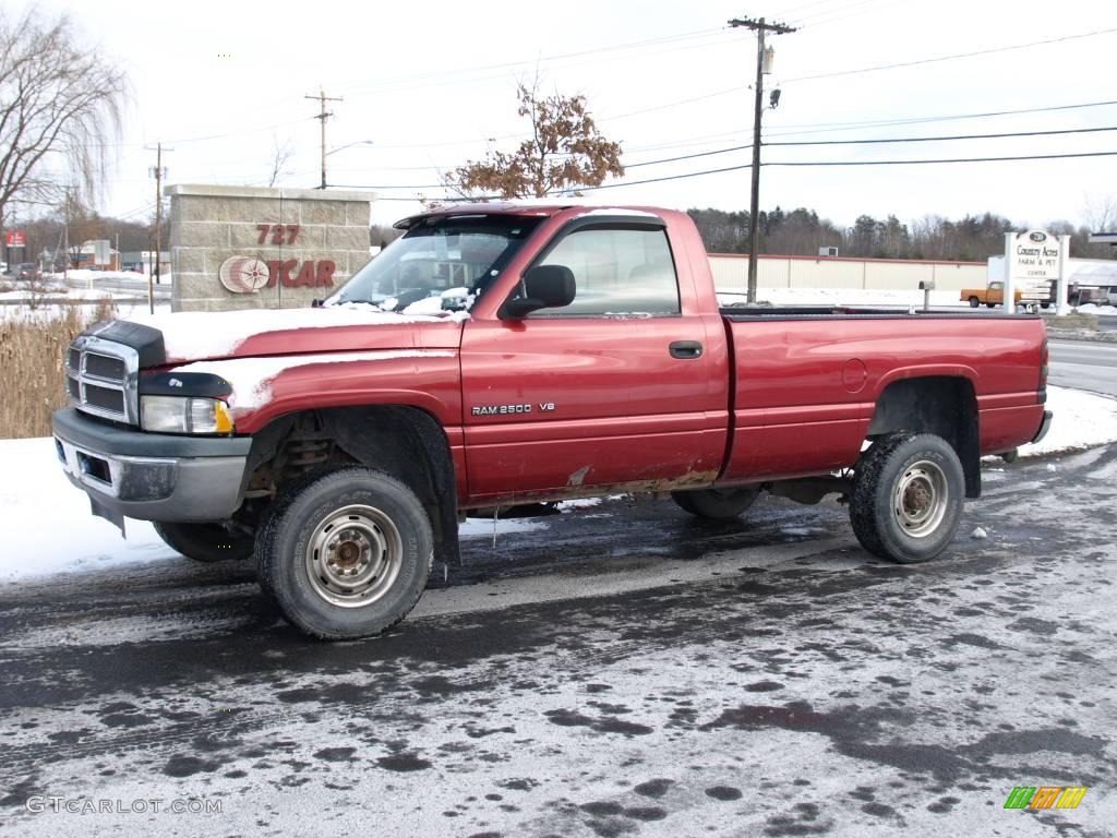 1999 Ram 2500 SLT Regular Cab 4x4 - Red Metallic / Mist Gray photo #1